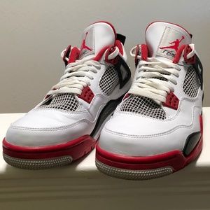 Jordan 4 Retro Fire Red